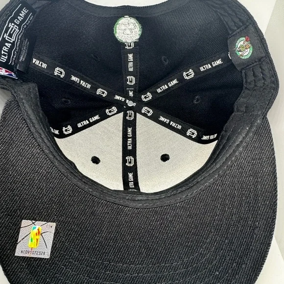 🏀‎ Boston Celtics Ultra Game Youth Snapback Hat - Official NBA Licensed Cap - - Picture 3 of 4